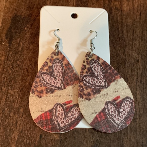 T&M Treasures Leopard & Plaid Teardrop Love Dangle Earrings, NEW - Picture 3 of 5